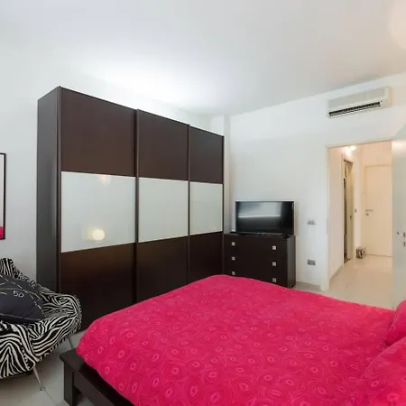 Stazione Cm Nelson Mandela Forum #apt Apartment *
